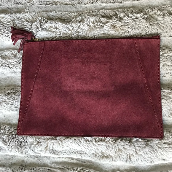 Neely & Chloe Burgundy Zippered Flat Clutch Bag - Picture 2 of 8
